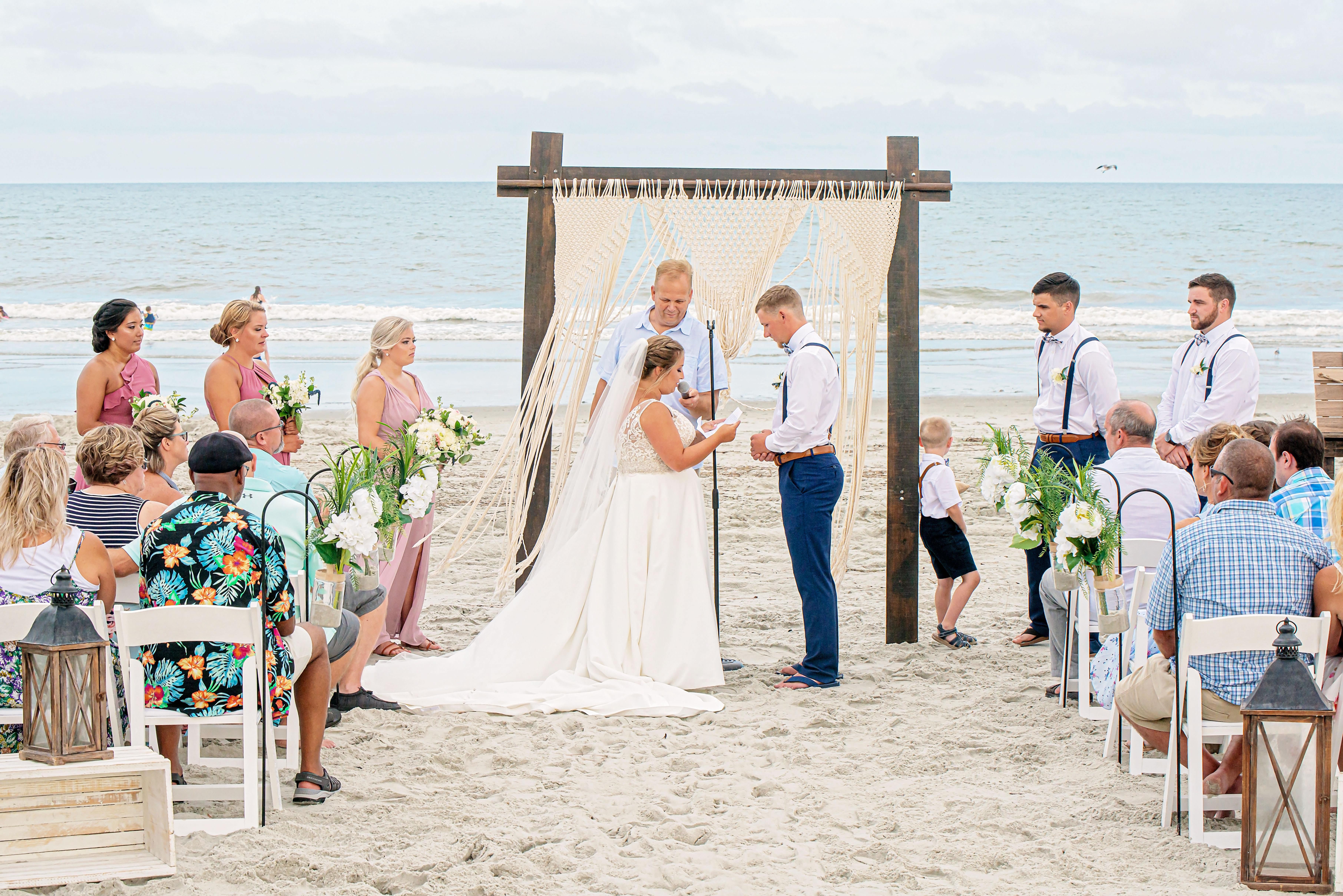 Holiday Inn Resort Oceanfront At Surfside Beach By Ihg Buitenkant foto