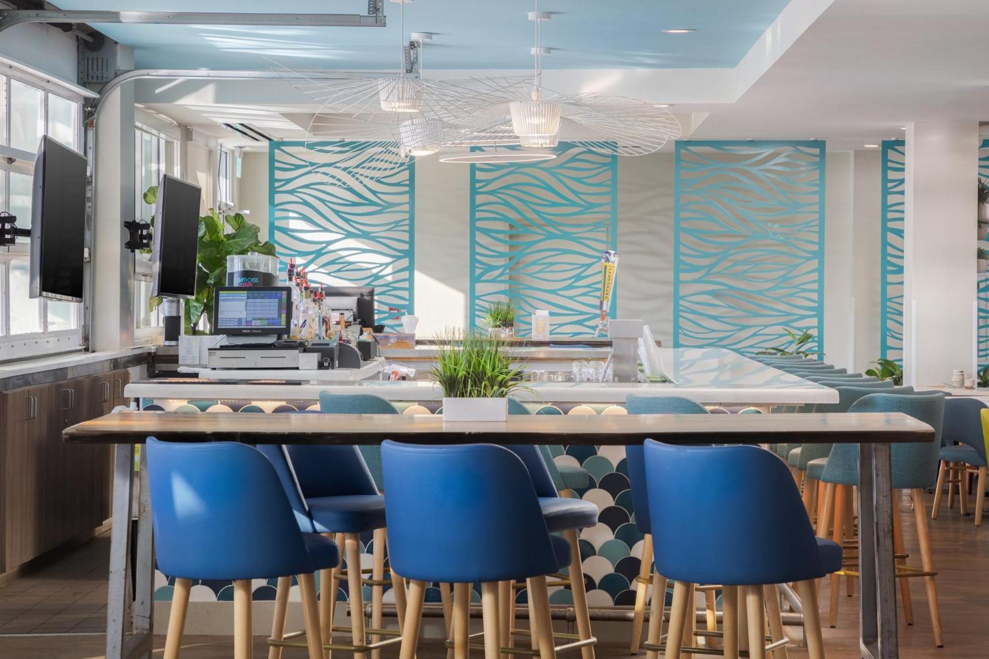 Holiday Inn Resort Oceanfront At Surfside Beach By Ihg Buitenkant foto
