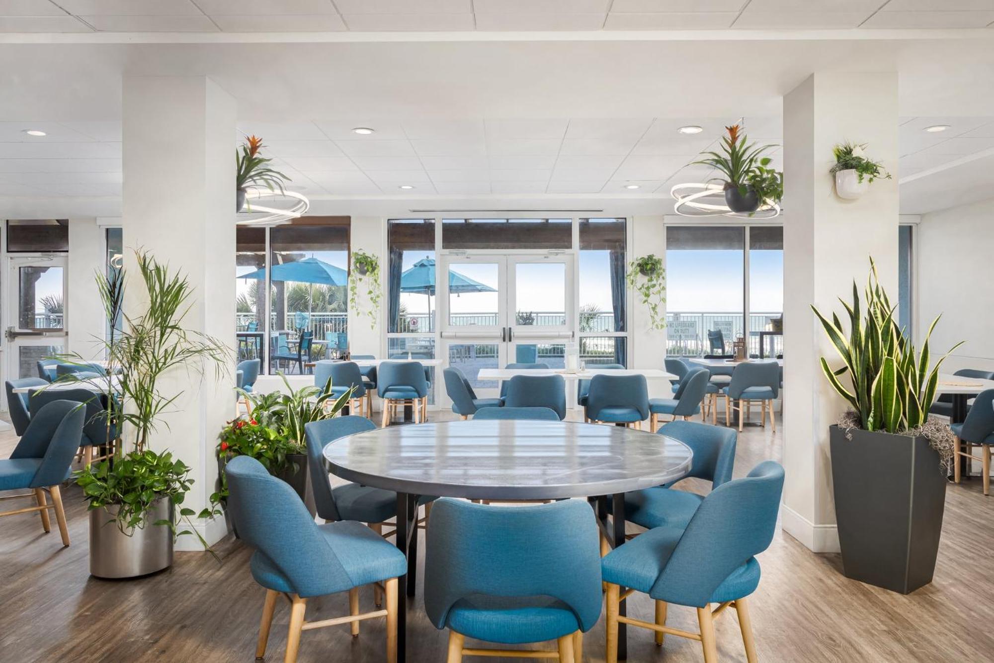 Holiday Inn Resort Oceanfront At Surfside Beach By Ihg Buitenkant foto