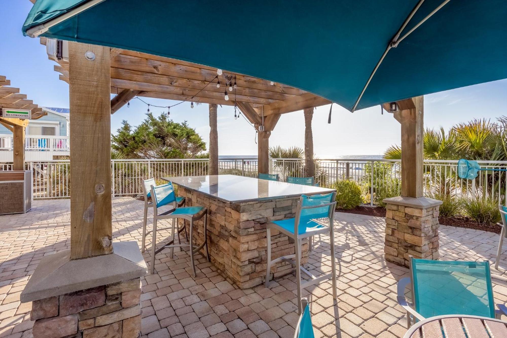 Holiday Inn Resort Oceanfront At Surfside Beach By Ihg Buitenkant foto